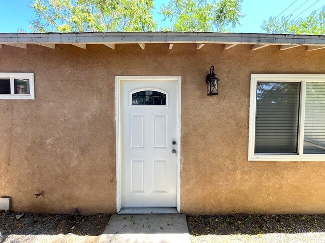 Building Photo - 1629 Kendall Dr Unit 1629 Kendall Drive (ADU)