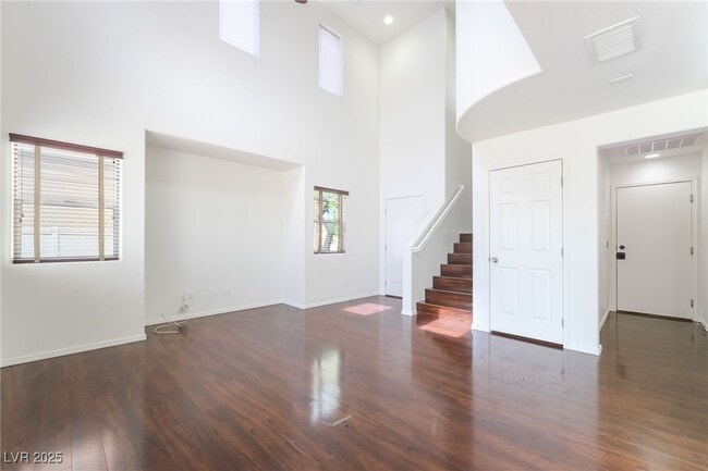 Photo - 7858 Windhamridge Dr