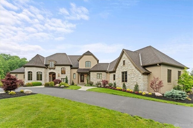 Building Photo - 9020 Whisperinghill Dr