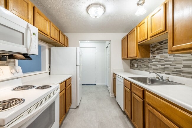 Webster Manor Apartment Homes