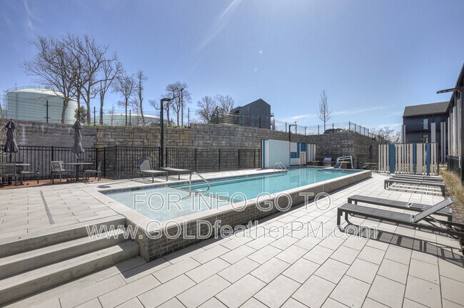 Photo - 600 E Trinity Ln Unidad 10