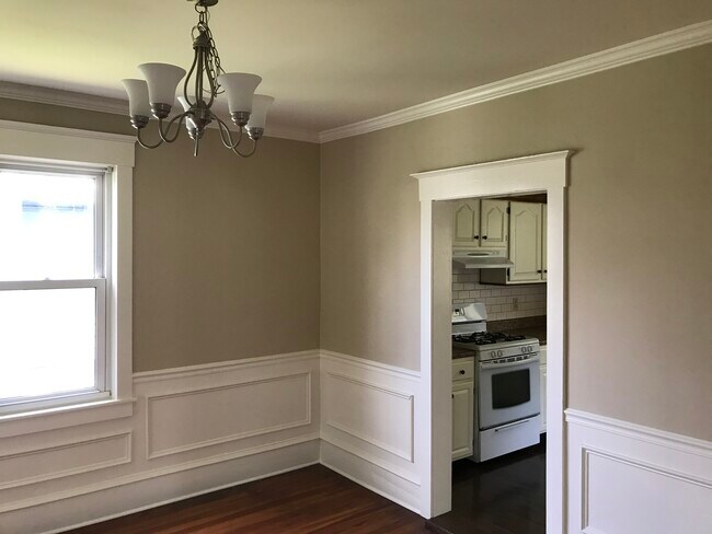 Photo - 20 E Collingswood Ave