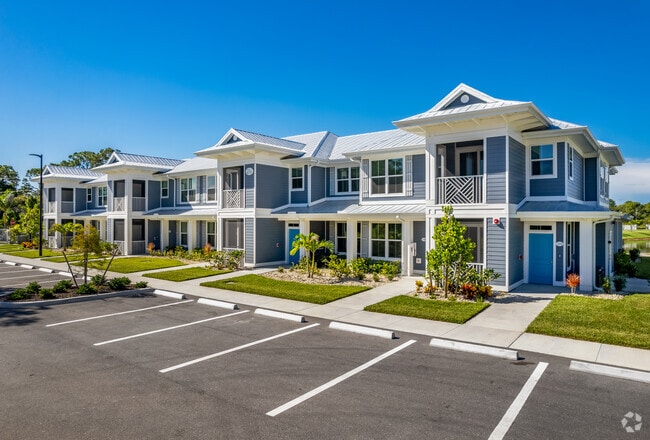 Photo - The Residences at Creighton Waterway