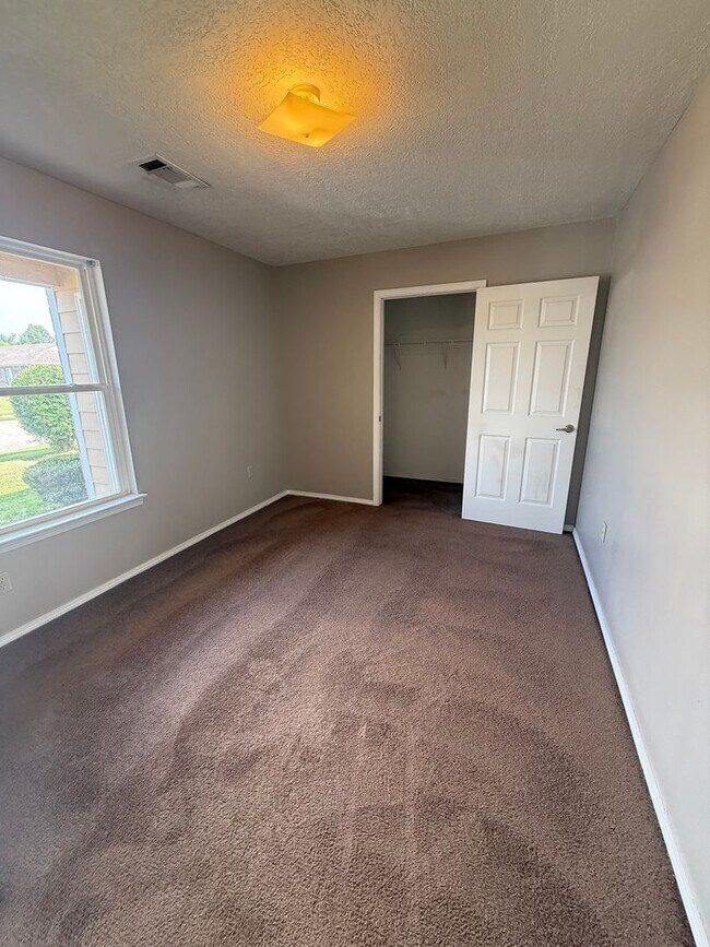 Photo - uTown - Your Perfect Rental Community! Unit 48