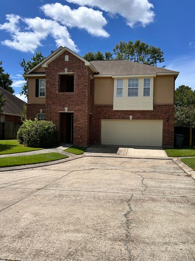 Building Photo - 5206 Lone Pine Ln