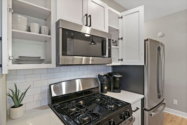 Photo - 5015 Main St Unidad ID1366954P