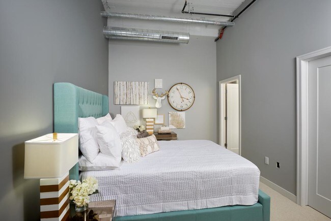 Cast Iron (Apts, Comm, Retail)