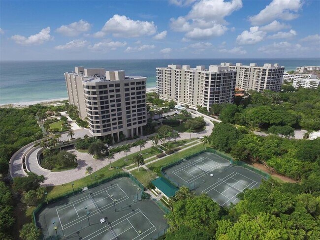 Photo - 1211 Gulf of Mexico Dr Unit 1005