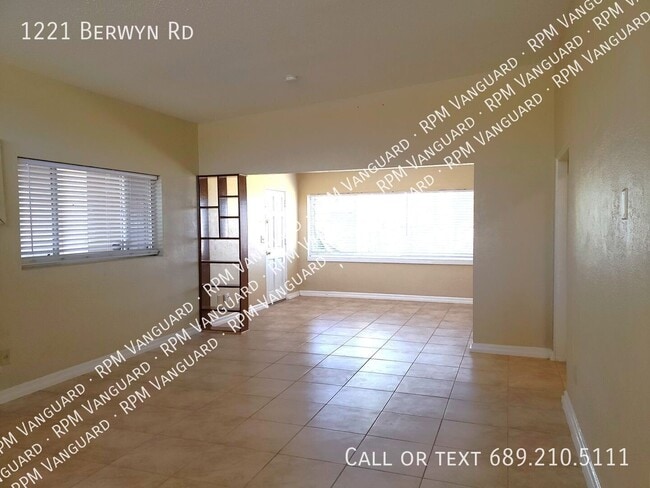 1221 Berwyn Rd