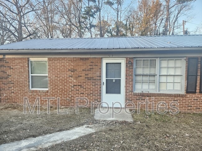 Photo - 1108 Marion St