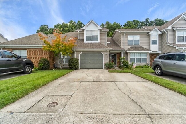 Building Photo - 1864 Abbotsbury Way