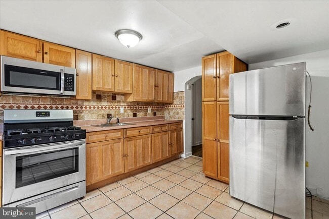 Photo - 1225 N Howard St