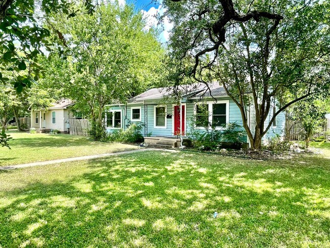 Photo - South Central Cottage in Austin
