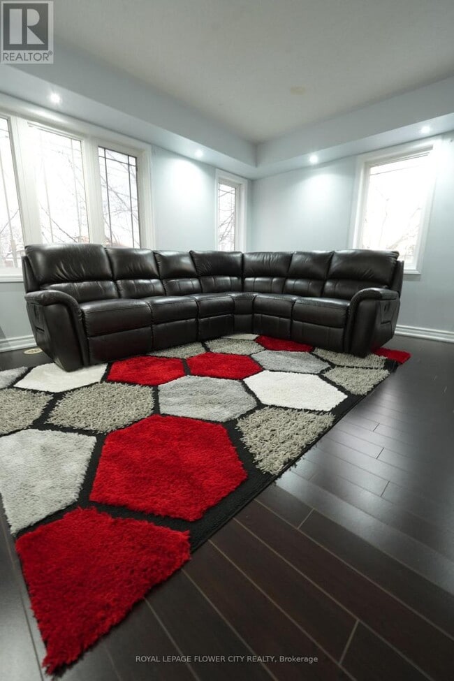 Photo - 50 Hillcrest Ave