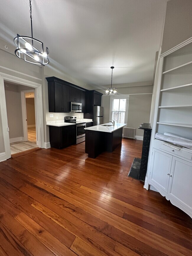 Photo - 5 South St Unit 5B