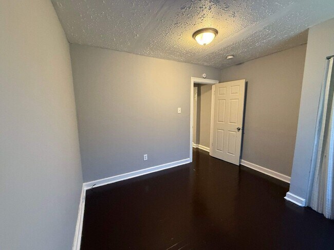 Photo - 7004 Greenhaven Dr