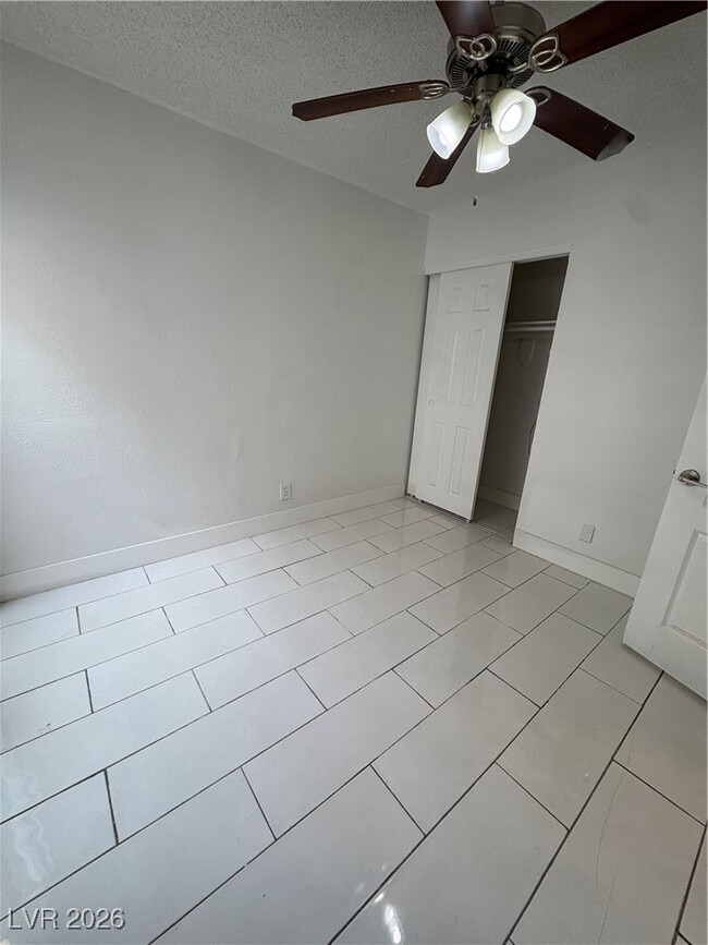 Photo - 6215 Don Zarembo Ave