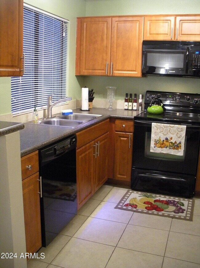 10055 E Mountainview Lake Dr Apartment Unit 1009 Scottsdale, AZ