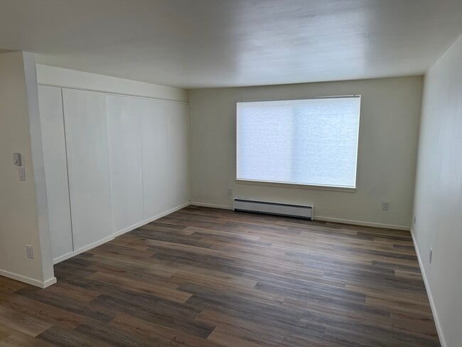 looking west with blinds down - 2239 Yale Ave E Unit 102