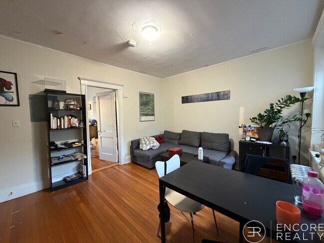 160 Ipswich St Unidad 5