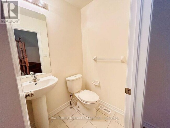 Photo - 514 Littlewood Ln