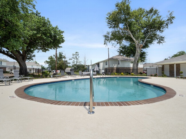 Laurel Oak Village