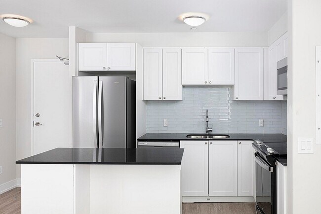 Photo - 65 Hillside Dr