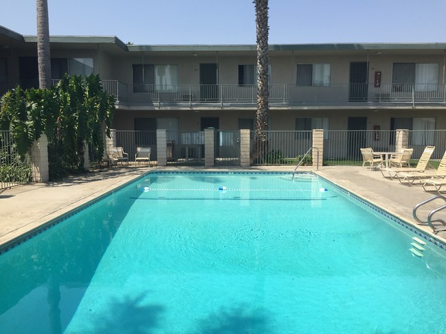 Photo - Buena Capri Apartments