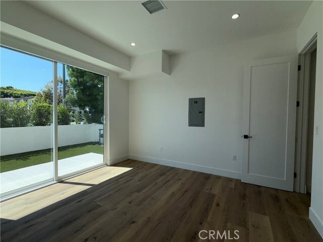 Photo - 5044 Laurel Canyon Blvd