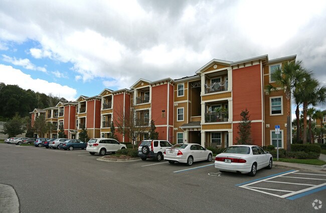 Grand Reserve Apartments