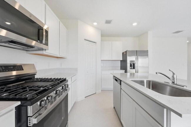 Photo - 10739 NW Moon Rise Ln