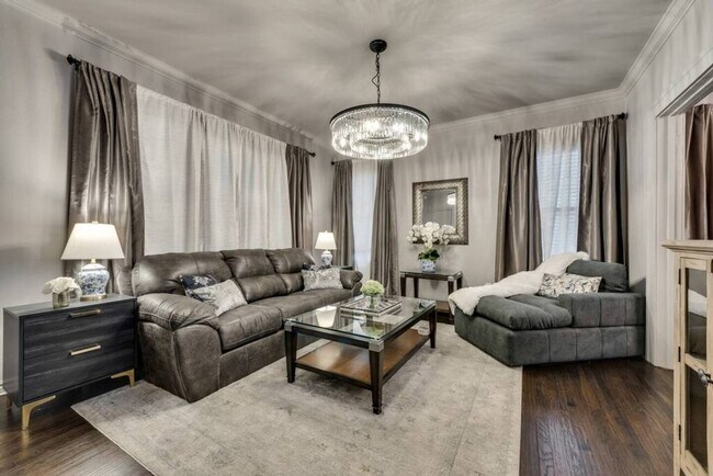 Building Photo - 5303 Eastside Ave Unit ID1309597P Rental