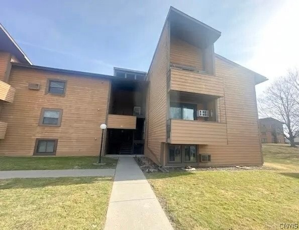 Building Photo - 555 Village Blvd N