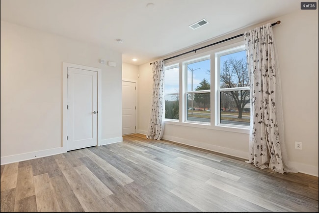 Photo - 613 Herndon Pky Unit 51