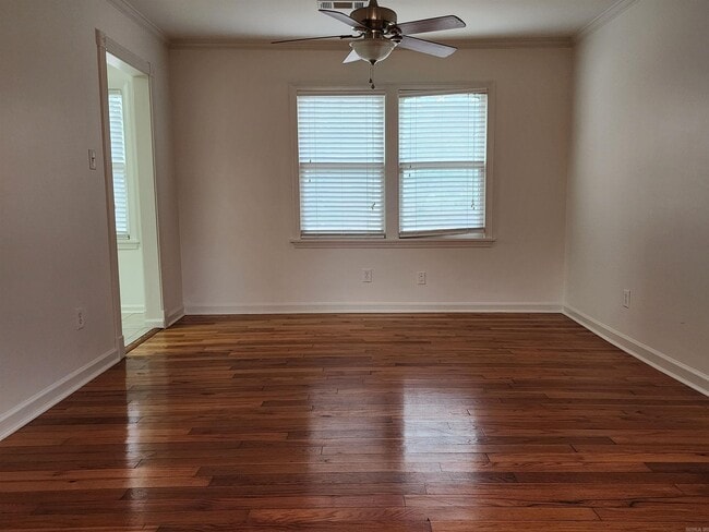 Photo - 211 SE 3rd St