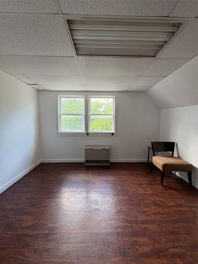 Photo - 38 Carroll St