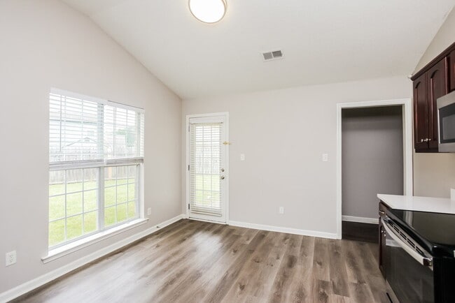 Photo - 10218 Cottage Oaks Cove