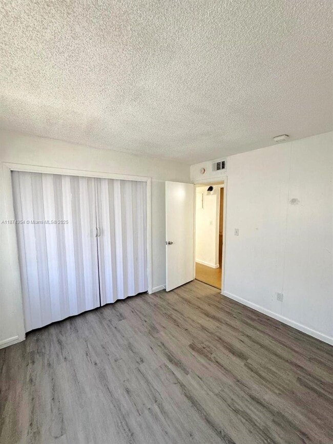 Photo - 170 W 28th St Unit A