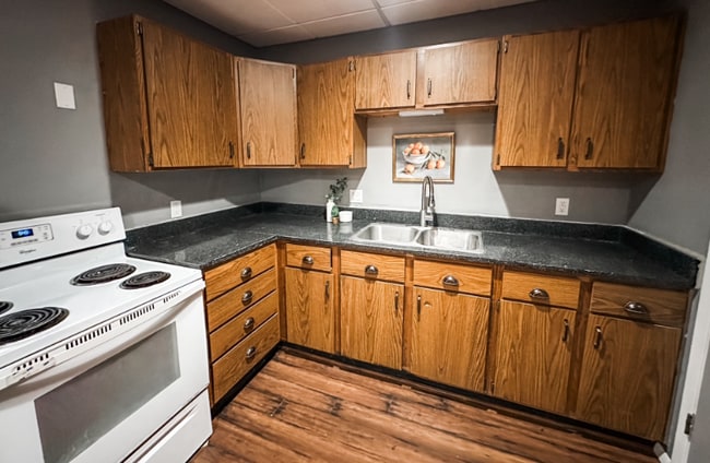 Photo - 111 Main St Unit 1