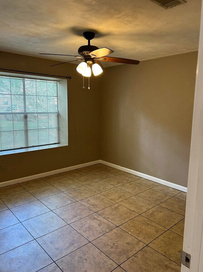 Photo - 2702 Via Milano Ave Townhome