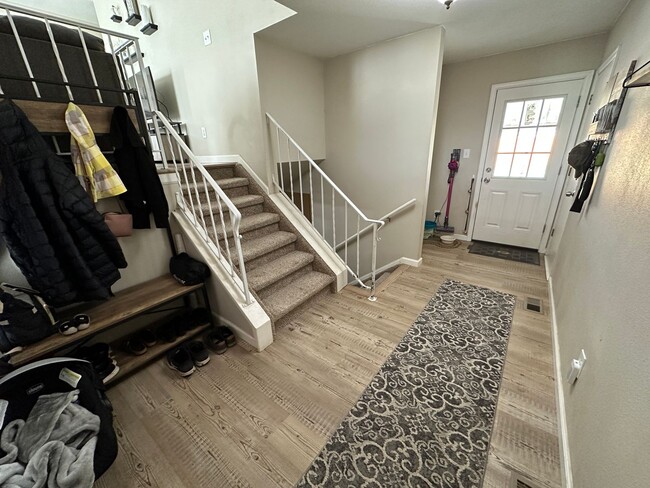 Photo - 4 BED 2 BATH HOME CLOSE TO PETERSON AFB & SCHRIEVER AFB!