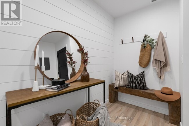 Photo - 256 George St Unit 1