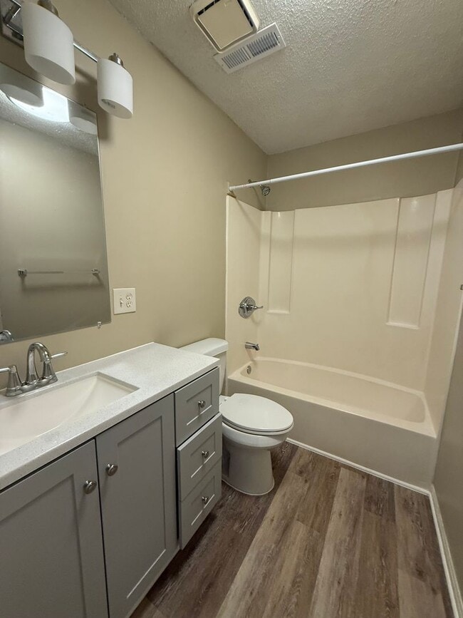 Photo - 602 N Jackson St