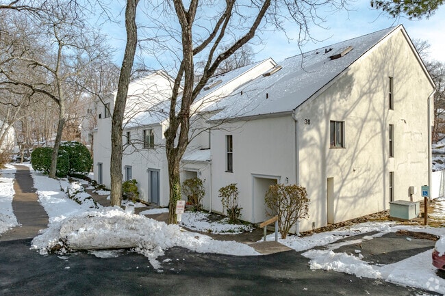 Putnam Green