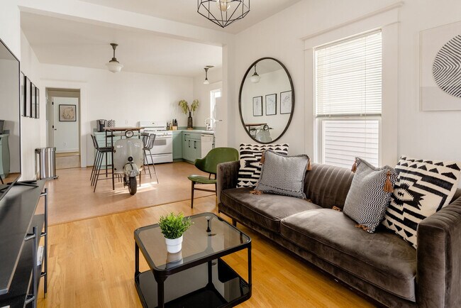 Photo - 4065 N Mississippi Ave Unidad SI ID1611832P