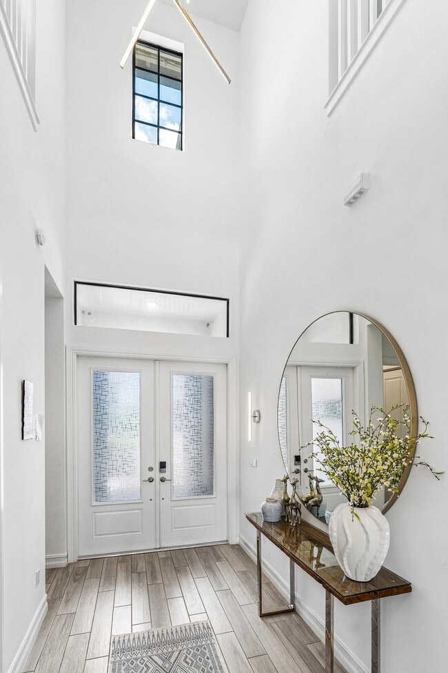 Photo - 8795 Grand Prix Ln