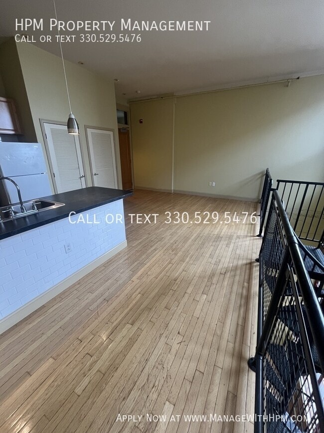 Photo - 2404 Prospect Ave E Unit 306