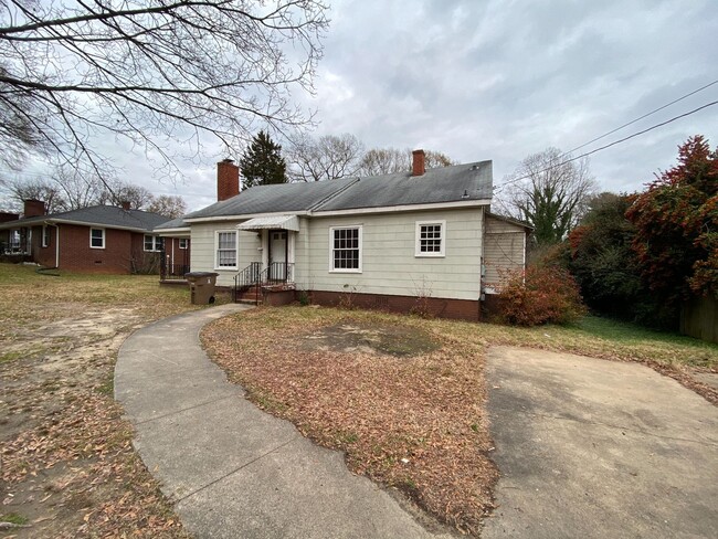 3/1 close to downtown Shelby, NC - 3/1 close to downtown Shelby, NC House