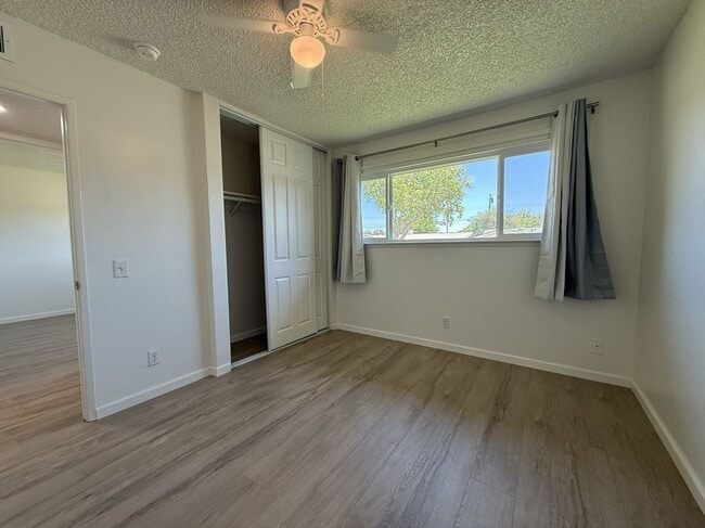 Photo - 45303 Lorimer Ave