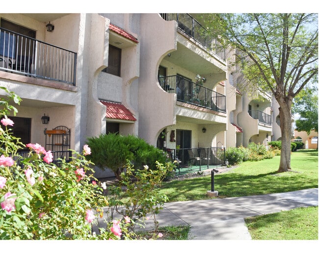 Photo - White Acres Apartments